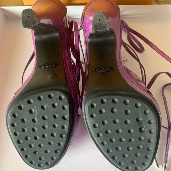 TOD’s purple pumps with wrap around straps. Size 36.5 Made in Italy - Picture 8 of 13